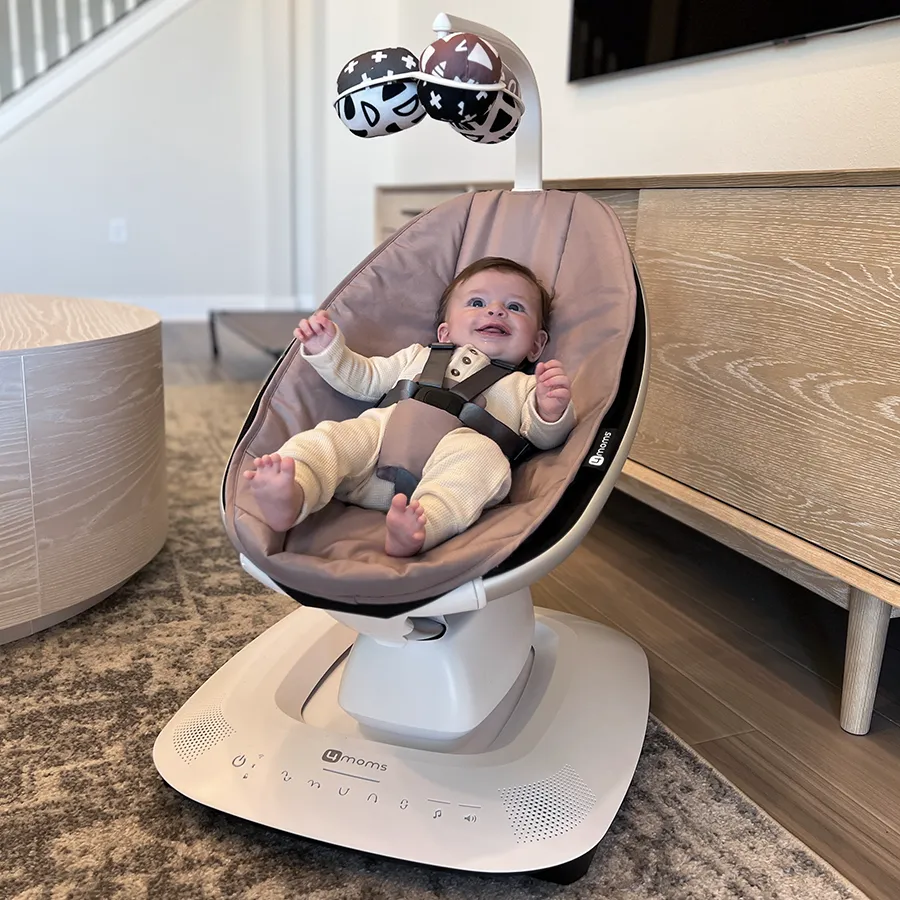 4Moms MamaRoo Multi-Motion Baby Swing