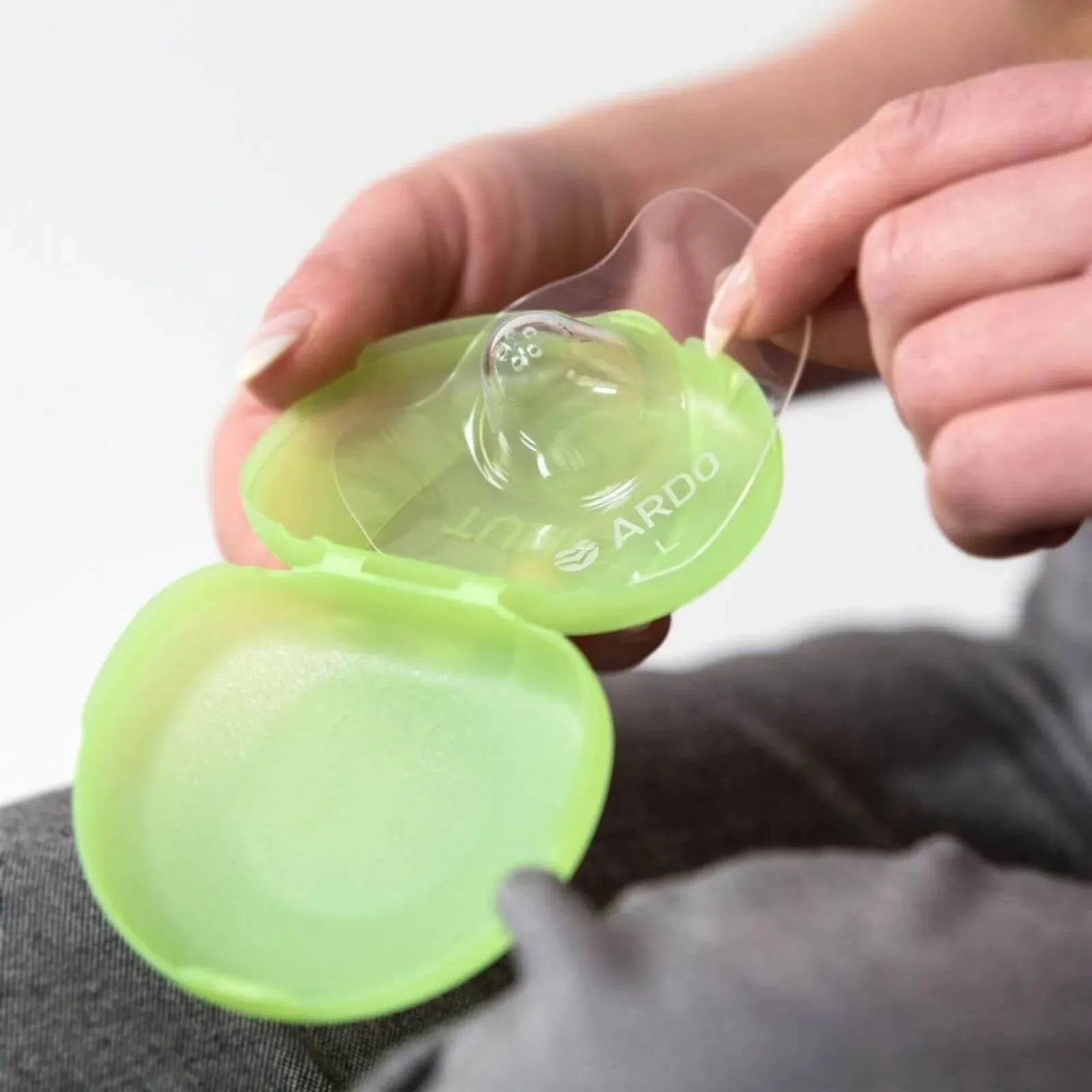 Ardo Tulips Nipple Shields M Size