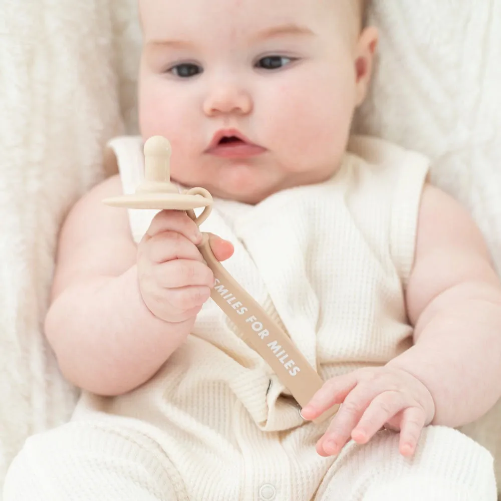 Bella Tunno Pacifier Clip: Smiles for Miles