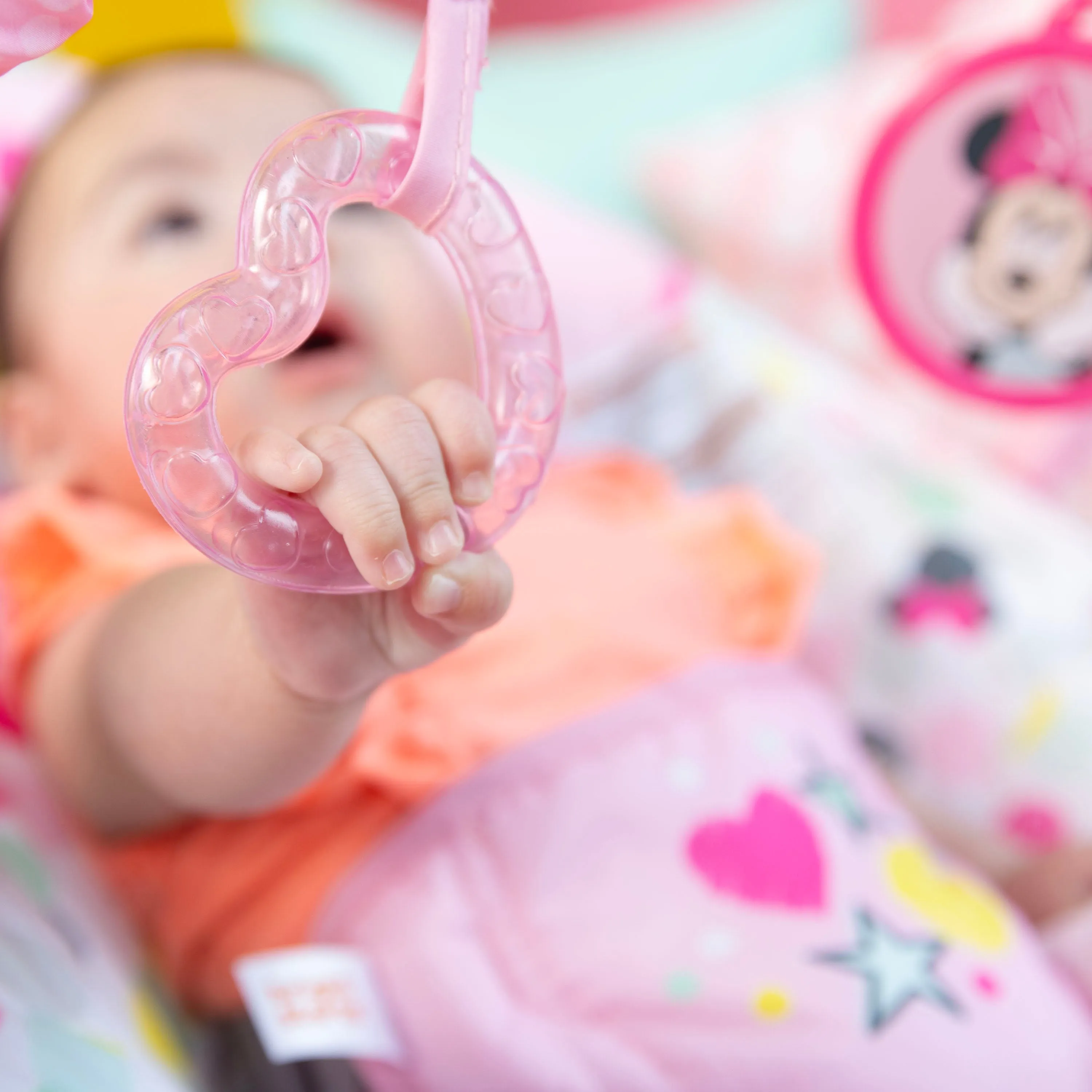 Bright Starts Disney Baby Minnie Mouse Vibrating Baby Bouncer, Spotty Dotty