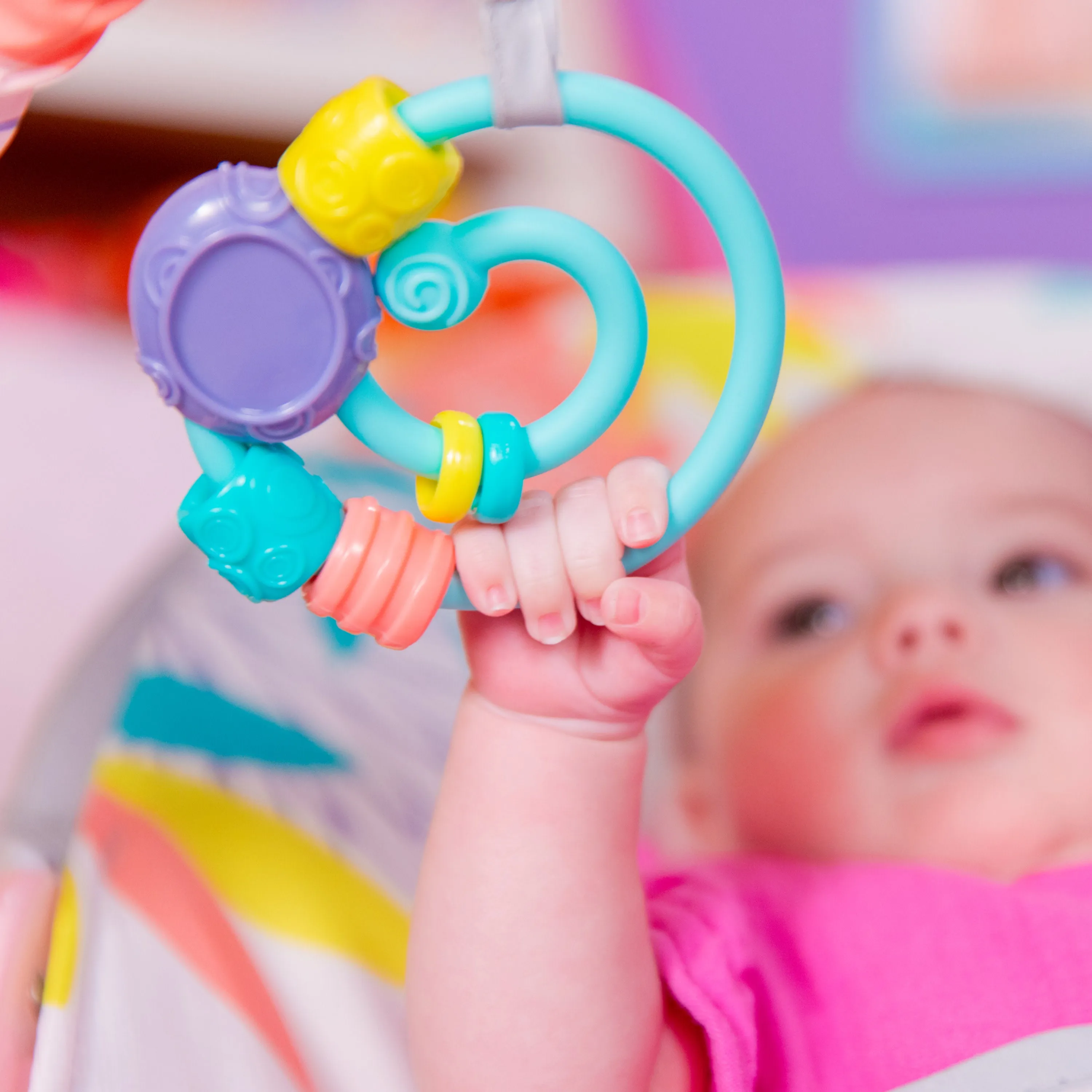 Bright Starts Flamingo Vibes Vibrating Bouncer with Toy Bar