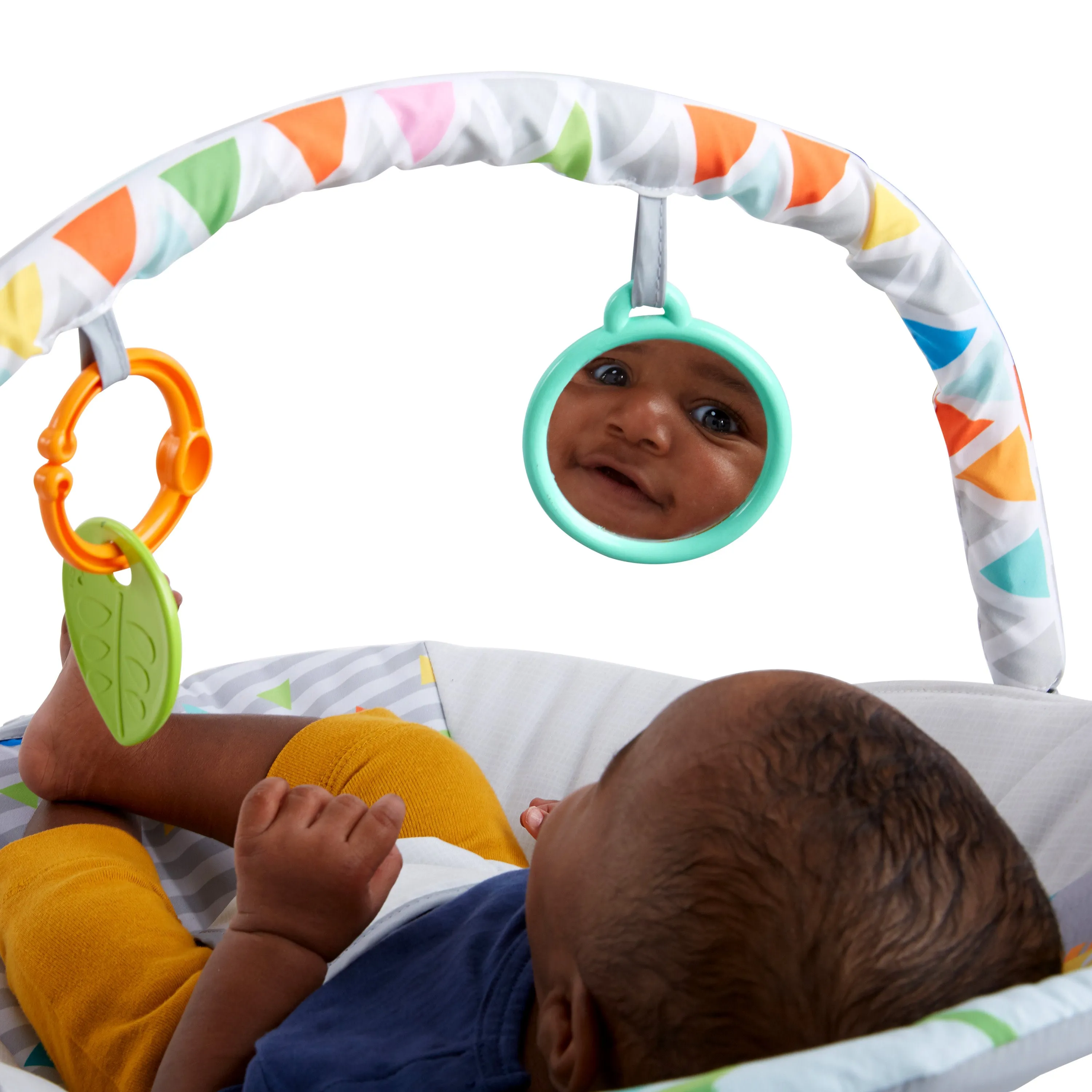Bright Starts Safari Fun Vibrating Bouncer with Toy Bar