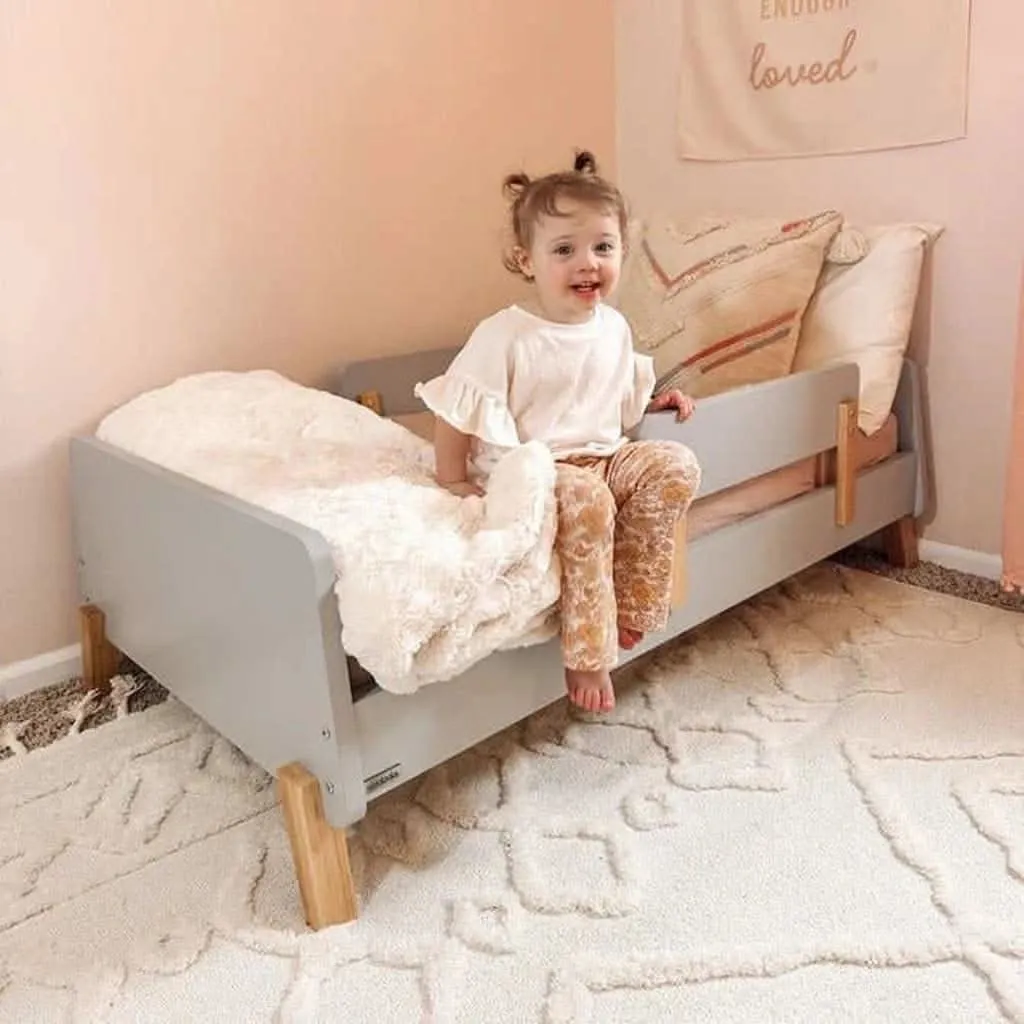 DaDaDa Muse Toddler Bed