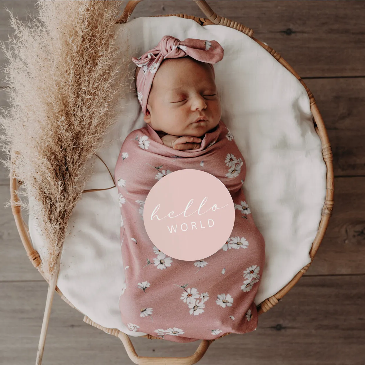 Daisy Snuggle Swaddle & Topknot Set