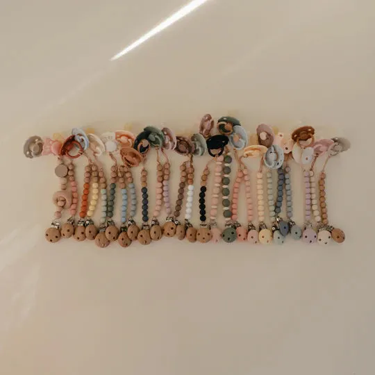Hera Pacifier Clip