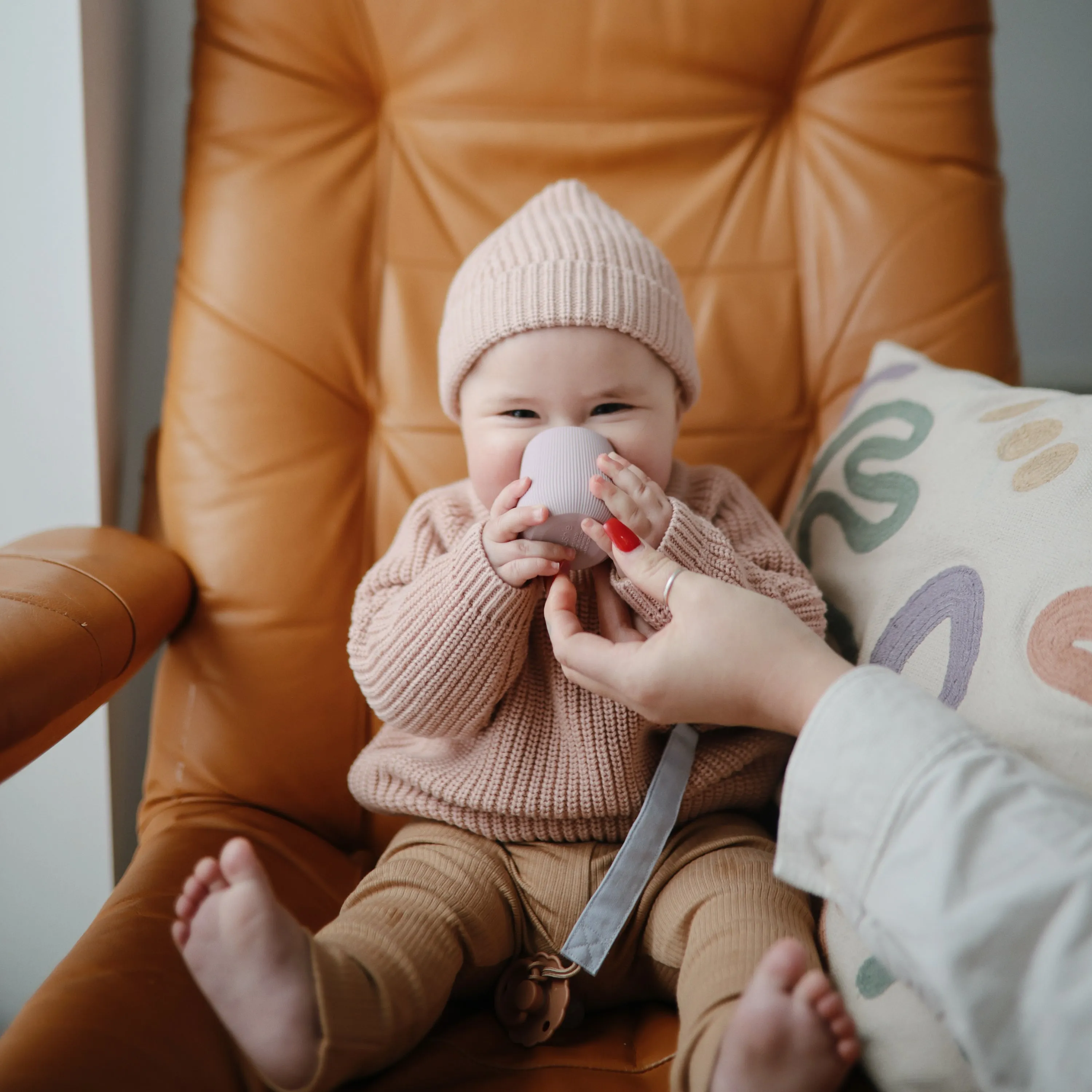 Linen Pacifier Clip 2-pack