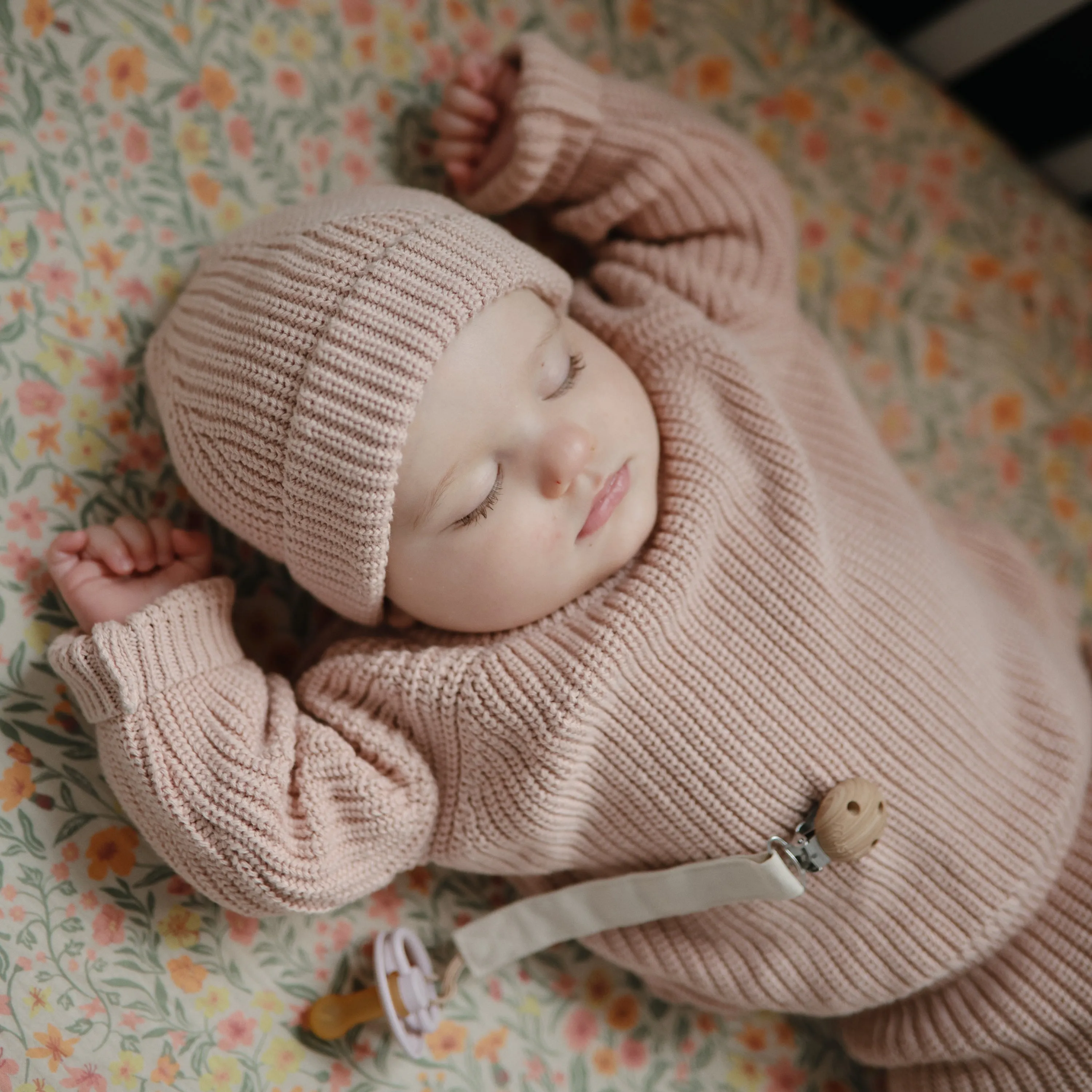 Linen Pacifier Clip 2-pack
