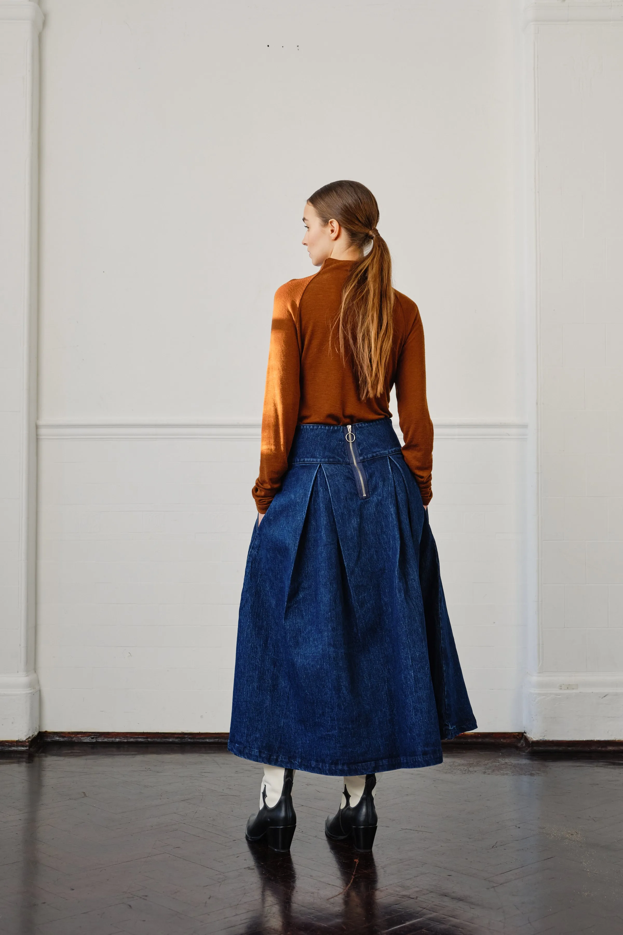Maddie Skirt in Dark Americana