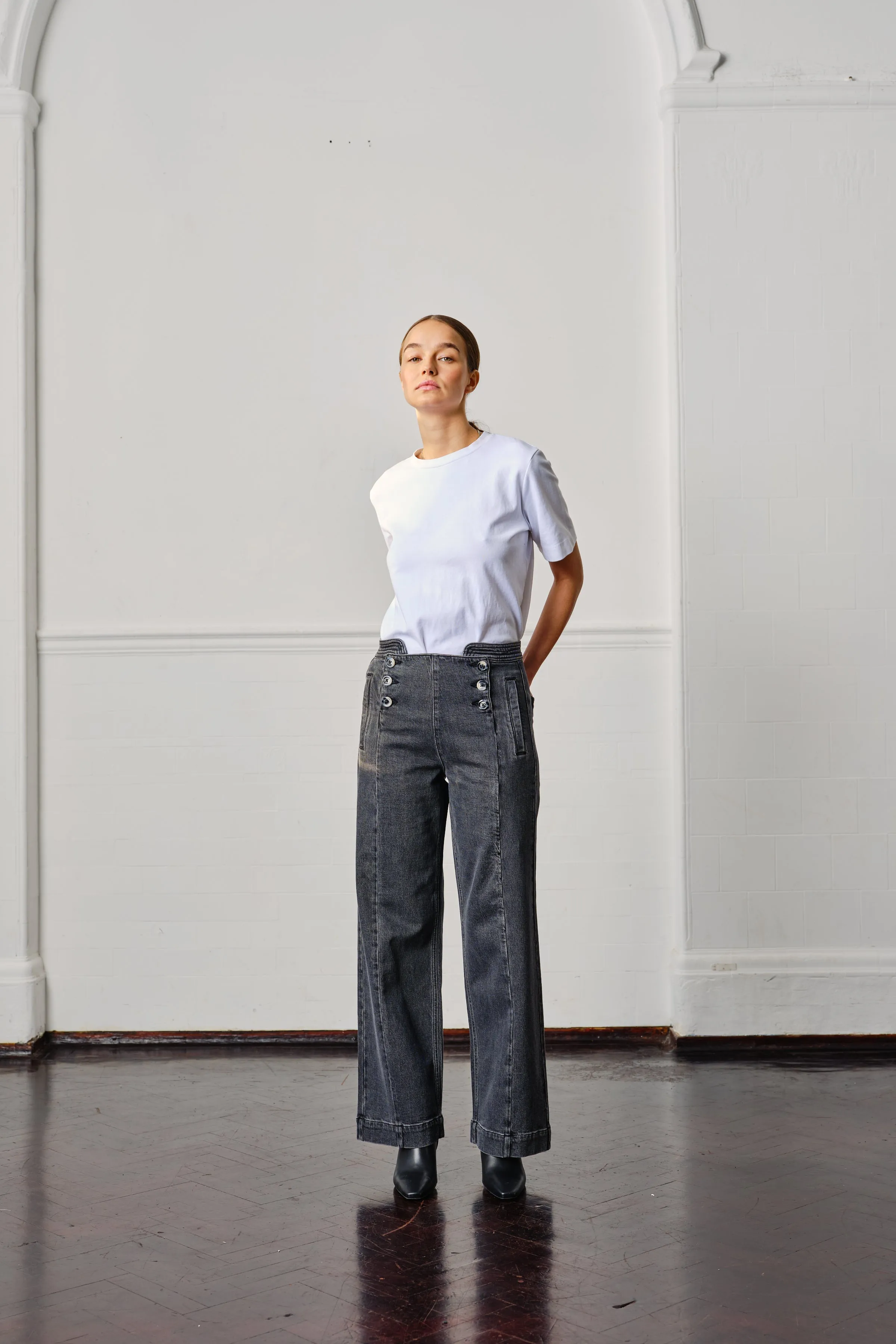 Marie Jean in Vintage Grey