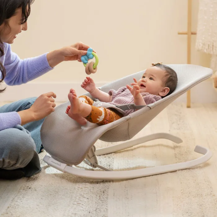 Munchkin Spring 2-in-1 Bouncer & Rocker