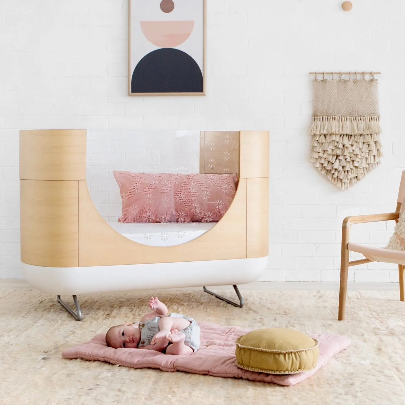 Ubabub Pod Crib with Mattress & Conversion Kit